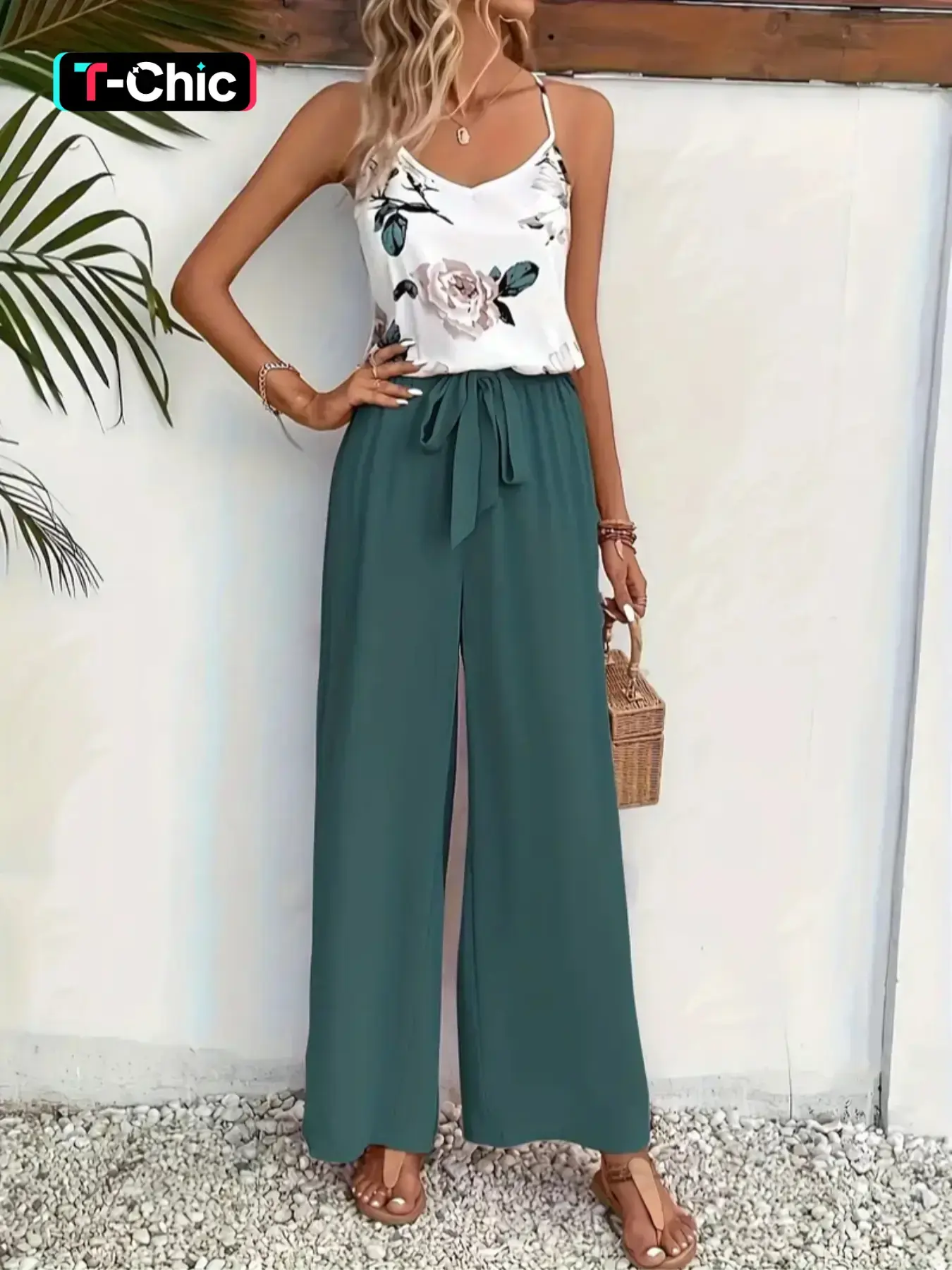 New Style Floral Printed Sleeveless Camisole Halter Top, Matching Solid Color Long Pants & Bow Waist Belt, Casual Vacation Fitted Outfit Set Suits Womenswear