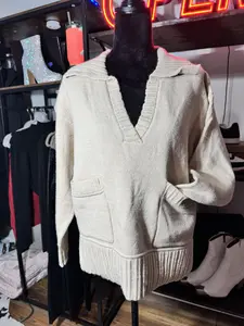 Basic Collar Pullover