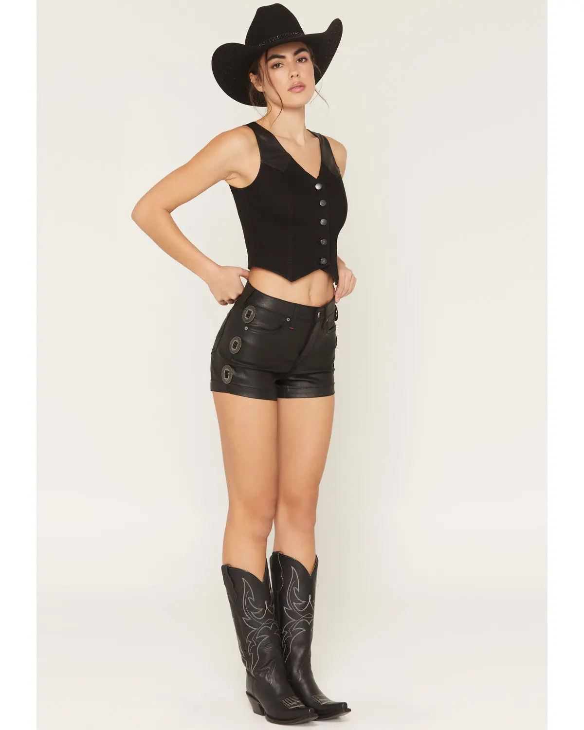 ~kolly♪~ Kolly shorts - TikTok Shop