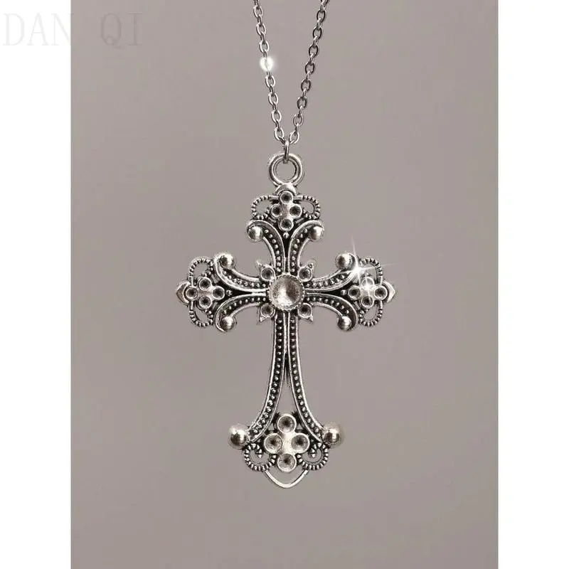 Vintage Gothic Cross Necklace Y2K Women Necklace Ins Silver Stainless Steel Chain Necklace