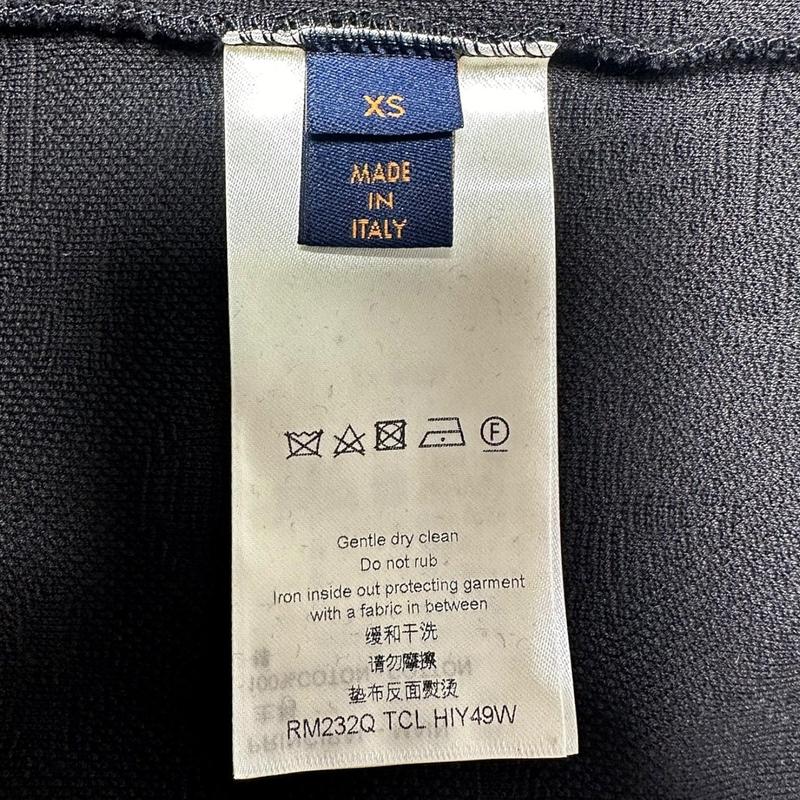 Louis Vuitton Signature 3D Pocket Monogram Short Sleeve Tee Shirt Black