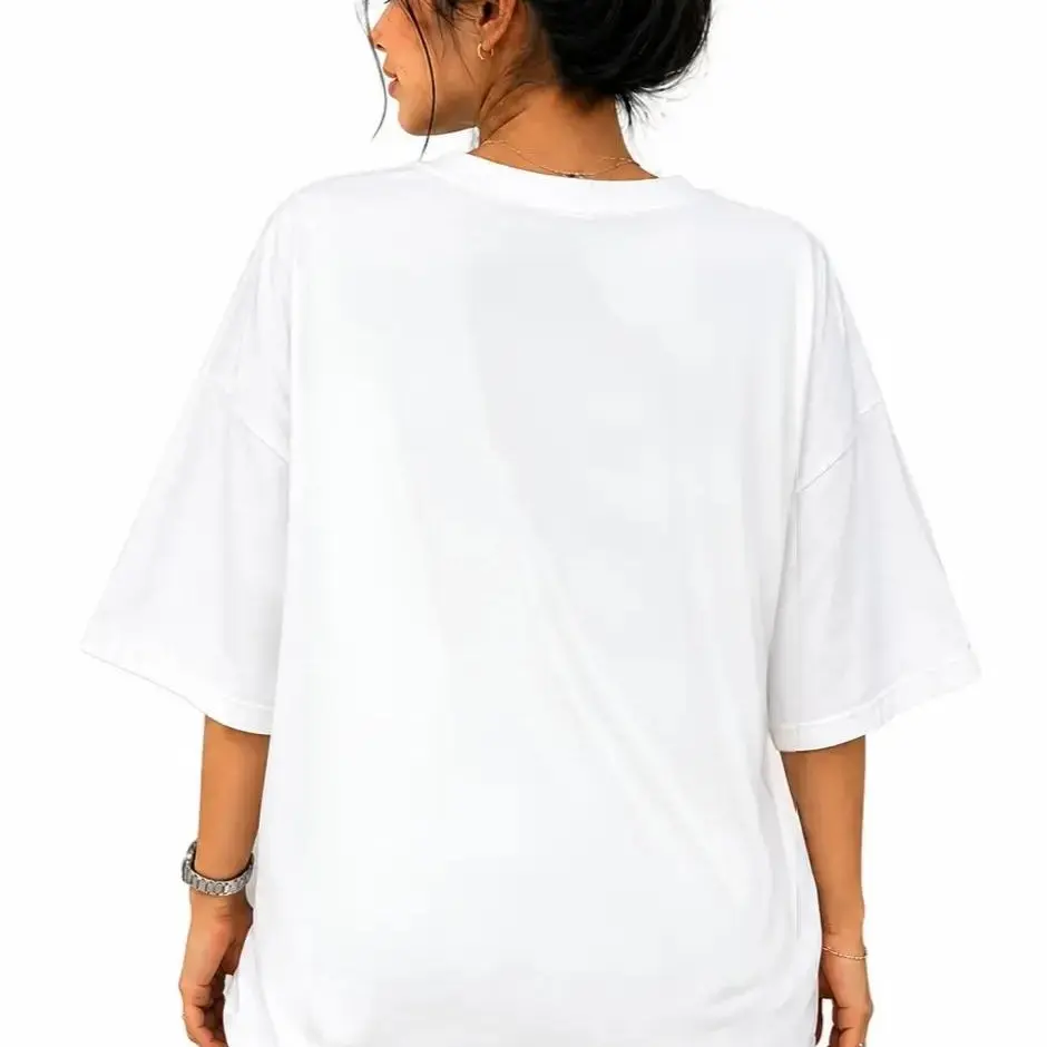 Unisex casual T-shirt—a comfortable everyday top, versatile for all seasons