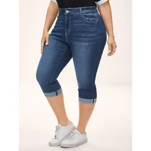 Whiskered Wash Crop Skinny-Fit Jeans - Midblue Below the Knee Capri Pants with Slanted Pockets & Zipper Closure for Women Streetwear Bottom Slim Womenswear Denim Summer Medium Trouser Minimalist Basic Darkindigo(Sheet)