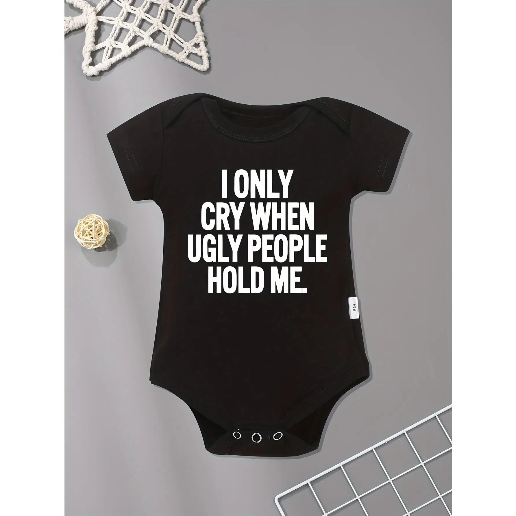 Infant'S "I Only Cry When Ugly People Hold Me" Print Bodysuit, Casual Short Sleeve Onesie, Baby Girl'S Outdoor Clothing, for Outdoor