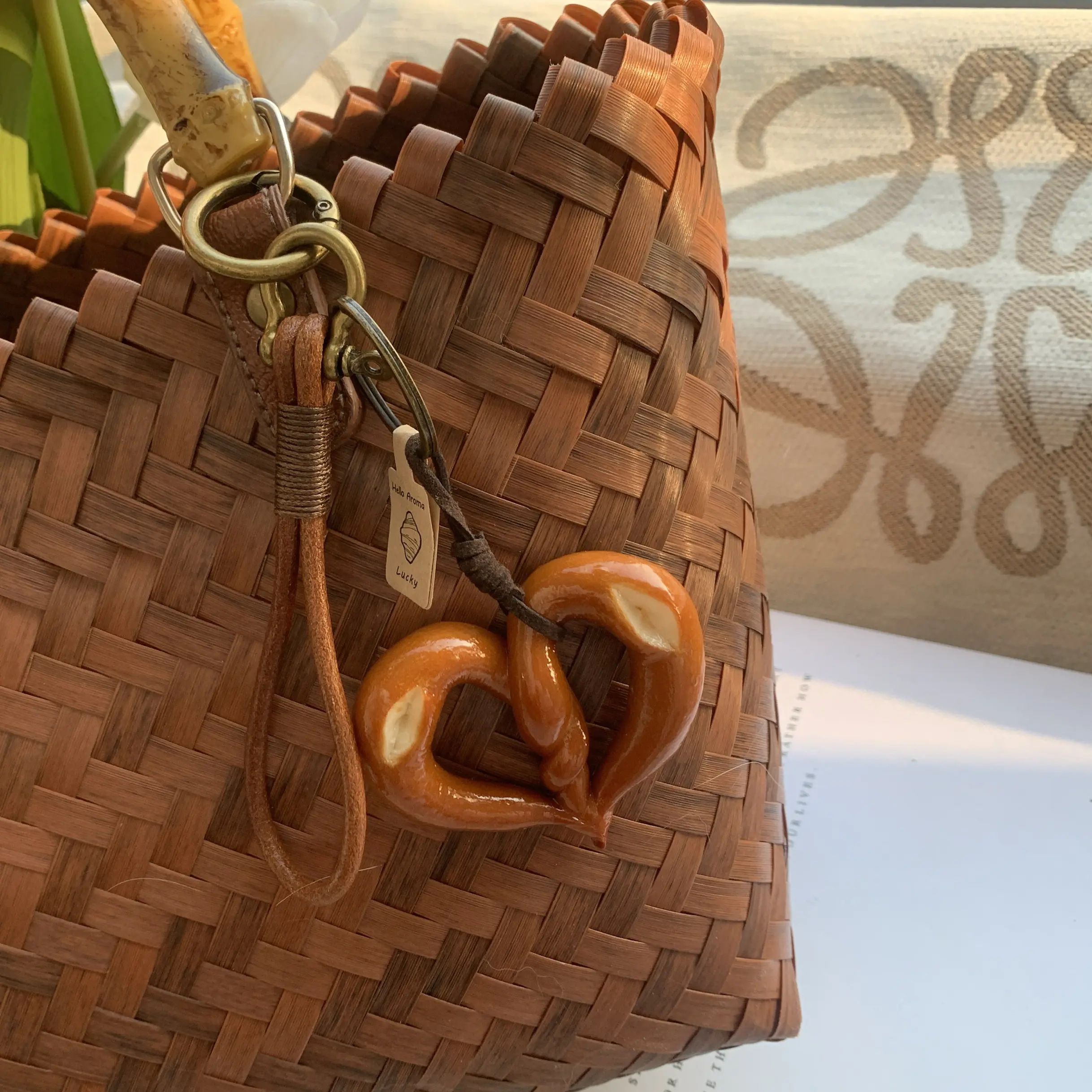 Handmade alkaline bread bag hanging retro cowhide rope hanging ornaments niche styleclassy creative gift bows croissant Handmade alkaline bread bag hanging retro cowhide rope hanging ornaments niche styleclassy creative gift bows croissant