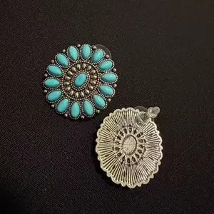 Vintage Turquoise Stud Earrings -84