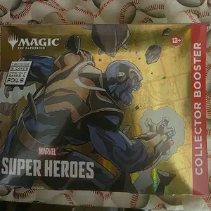 Magic the gallery Marvels Super Heroes collectors pack.