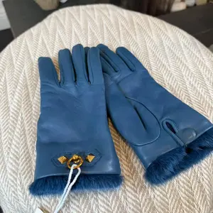 Pre-owned HERMÈS Togo Bag Accessories "Medor" Fur Trimmed Leather Gloves