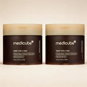 Medicube Deep Vita C Toner Pads 70ct | Daily Brightening & Exfoliating Pads with 500,000ppm Vitamin Water for Glowing, Even-Toned Skin