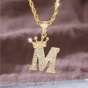 18K Gold Crown Initial Pendant Necklace for Men – Creative Non-Fading Jewelry, Perfect Daily & Father’s Day Gift