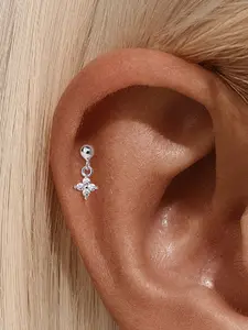 1PC Platinum-Plated S925 Sterling Silver Flat-Back Piercing Stud — Featuring Tassel Petals and Moissanite Inlay. Hypoallergenic material, suitable for cartilage piercings. An ideal gift for the holidays, wedding accessory, or for everyday wear.