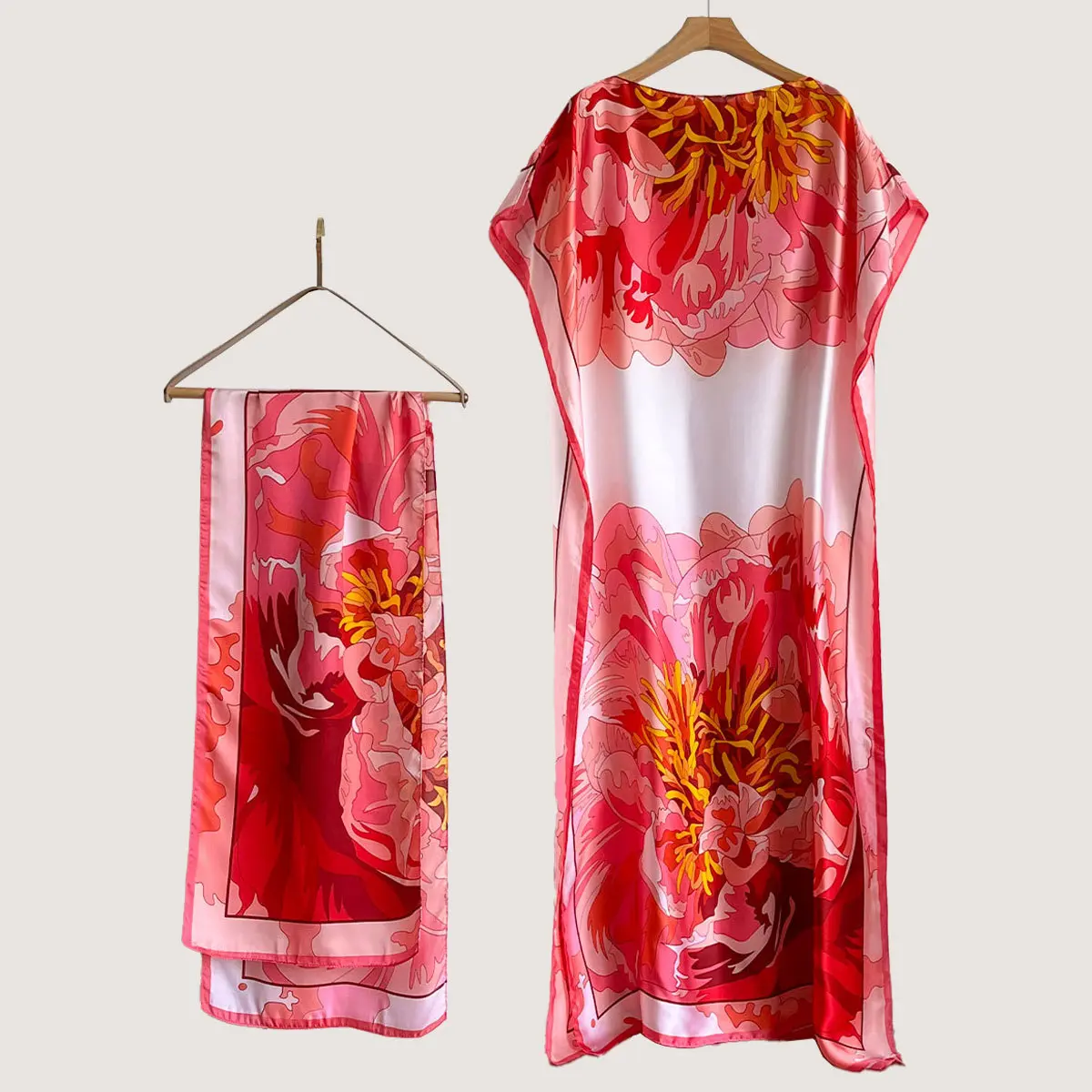 50  Red shore flower