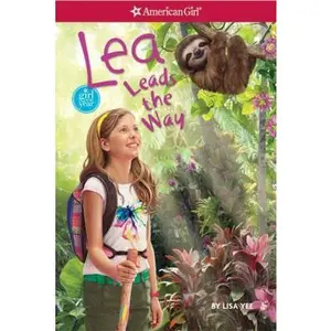 USED Book - Lea Leads the Way by Yee, Lisa (Paperback) - english