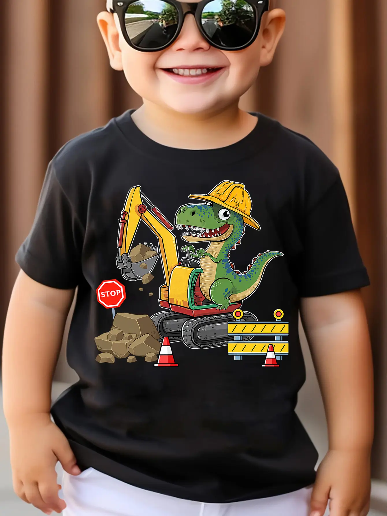 Boys' 100% Cotton Graphic T-Shirt - Round Neck, Short Sleeve, Dinosaur Construction Worker Print with Excavator, Road Signs, Kid-Friendly Character-Themed Funny Graphic Tee for All Seasons, Durable Fabric, Graphic T Shirts Graphic Tshirts Black Shirt