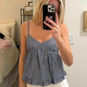 y2k Babydoll Tank Tops Women's Summer Plaid Ruffled Trim Loose Hem V Neck Spaghetti Strap Camisoles