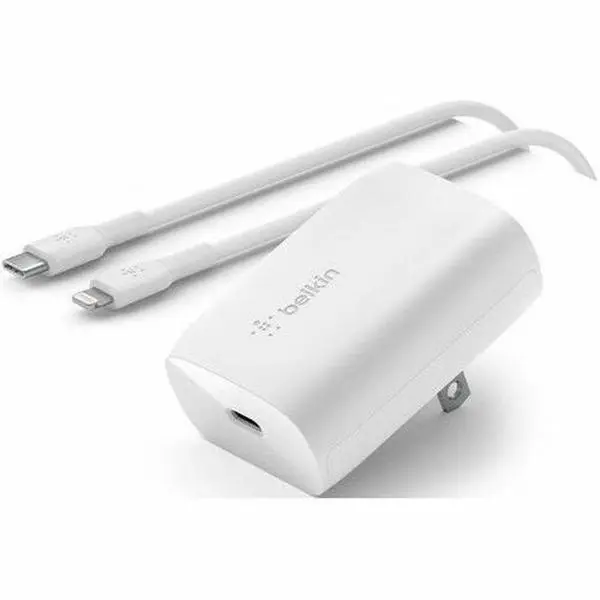 Belkin BoostCharge USB-C Wall Charger 30W + Cable w/Lightning Connector