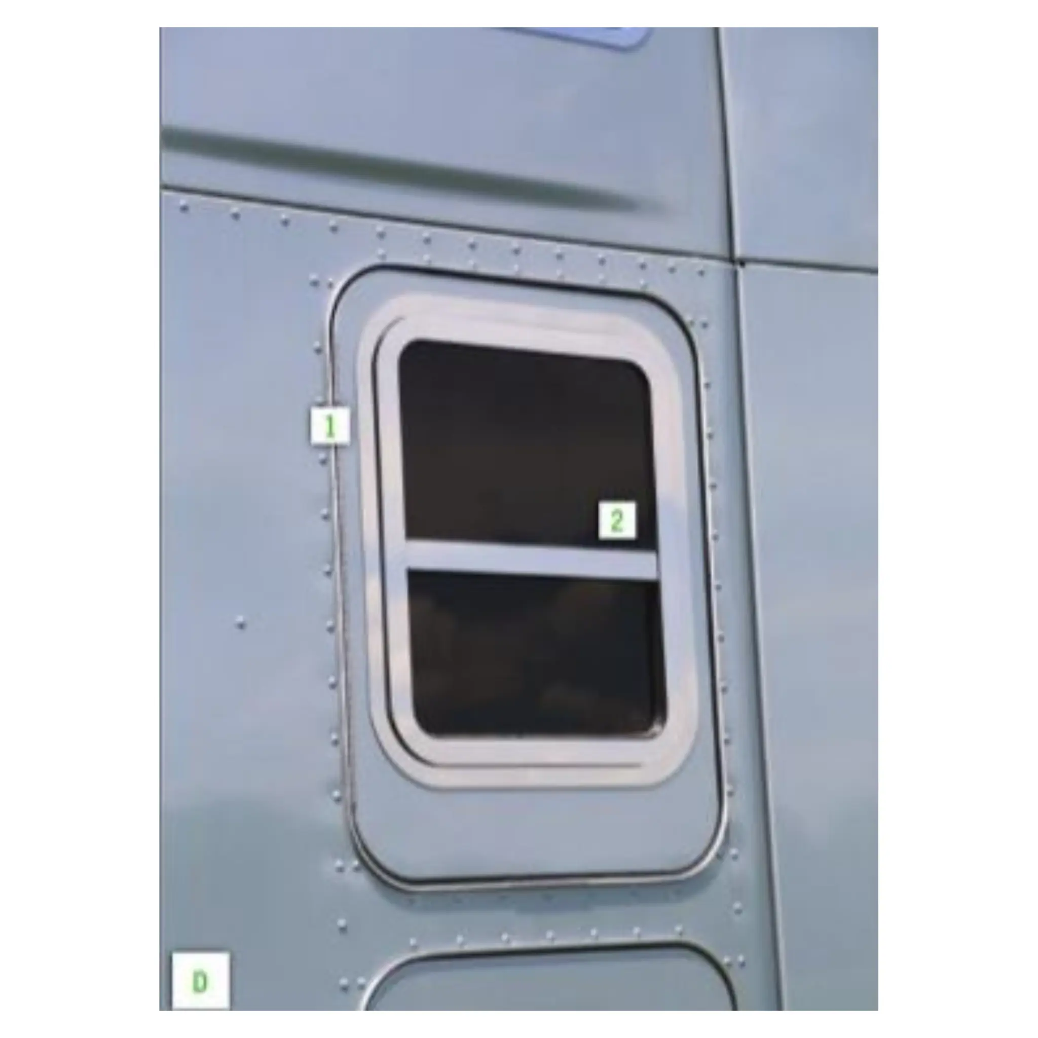 RoadWorks– Kenworth T680 Sleeper Window Center Trim