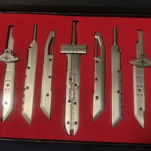 Gift Box Edition Final Fantasy Cloud Set: Destruction Greatsword Metal Weapon Model, Alloy Figurine, Peripheral Keychain Model