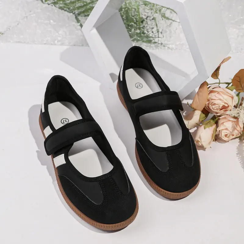 Comfortable Lightweight Outdoor Training Shoes for Women, Fashionable Running, Walking and Sport Shoes, PU Leather, Rubber Sole, All Seasons, Sporty Running Shoes
