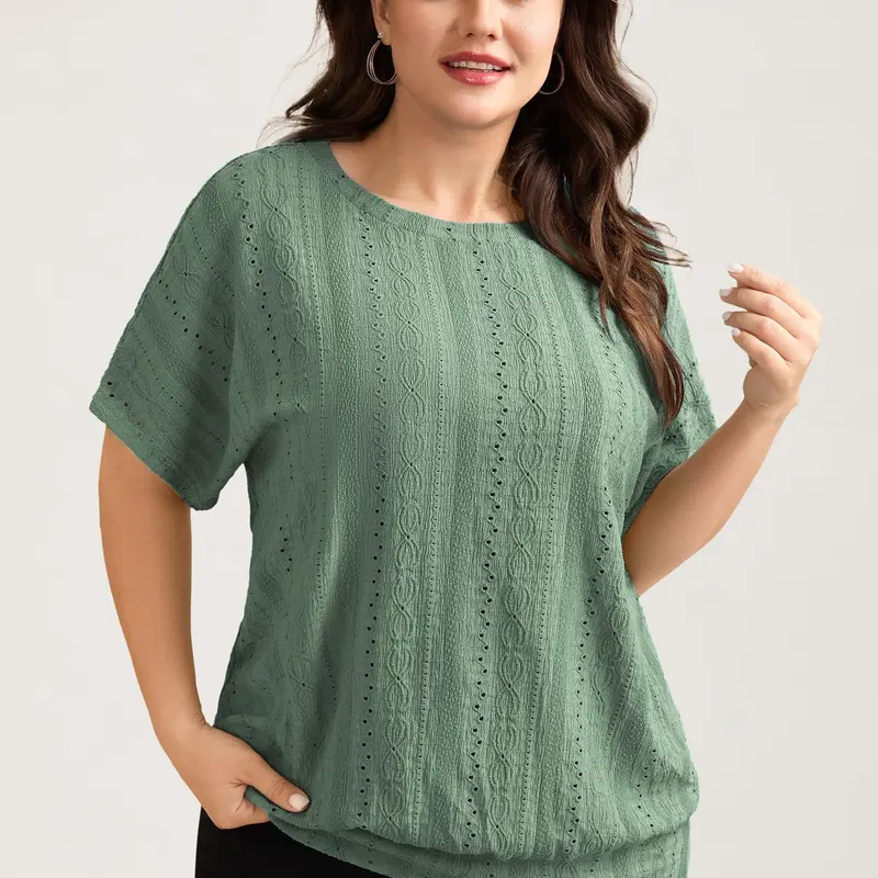 BloomChic Eyelet Trim Stretchy Textured Plain Top 【M-6XL】