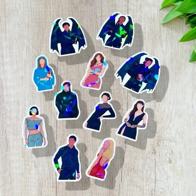 ACOTAR characters Sticker pack , Kindle Sticker, Bookish Merch Sticker, Booktok Sticker, Smut Reader,Gift for book lover, Water bottle sticker. Laptop Sticker