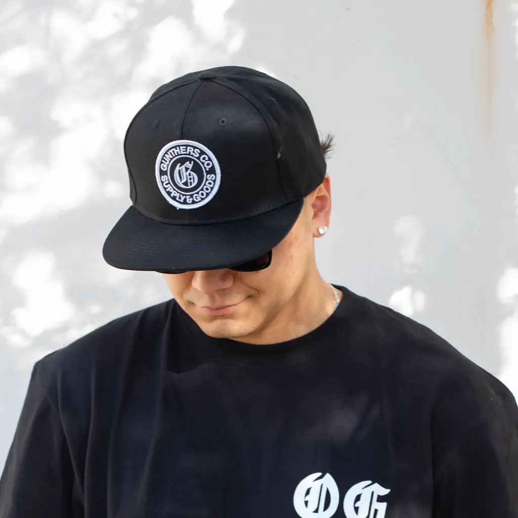 Gunthers Co Unisex Structured Snapback Hat with Circular Logo Patch, Adjustable Casual Fit, Available in Small to XL Sizes, Structured Hat, Snapback Hats
