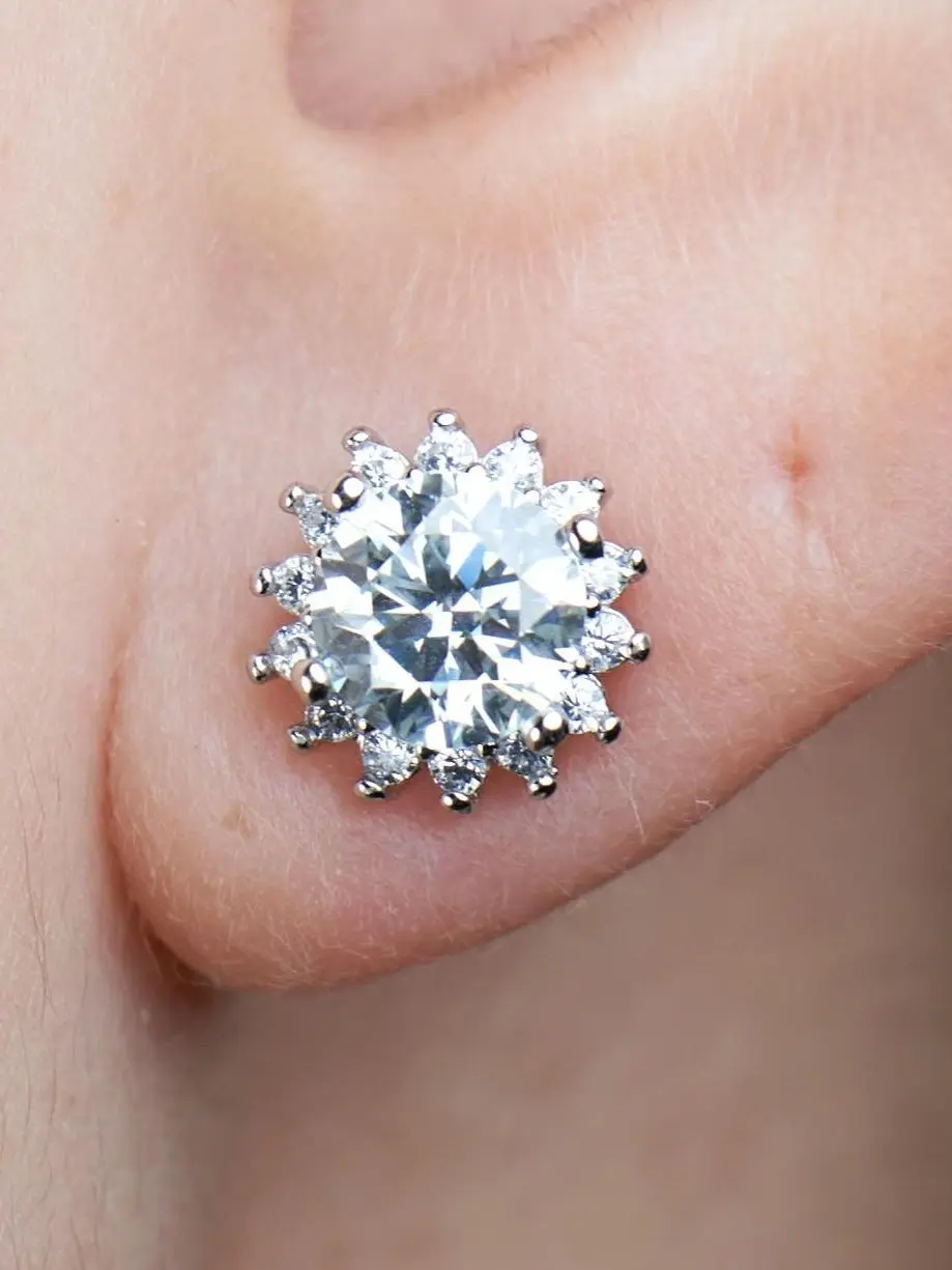 Drolma Dorje Moissanite Earrings - 1 Carat Sunflower Design in S925 Silver for Women’s Daily & Fashion Wear