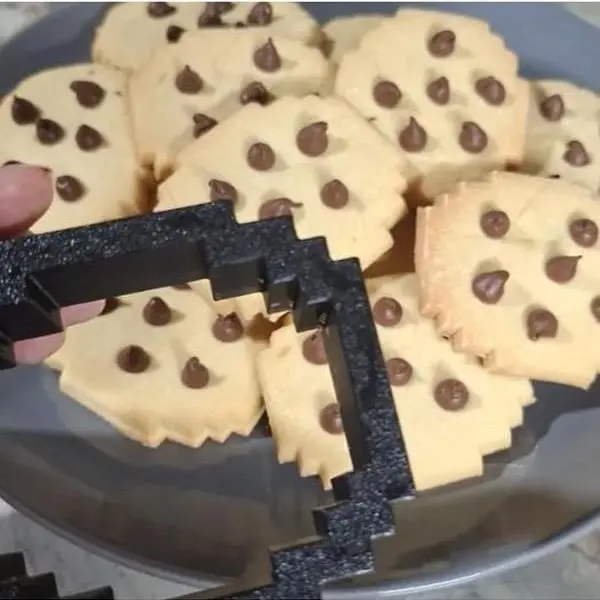 Food Safe Pixel Cookie Cutter - Fun Unique Design for Delightful Cookies
