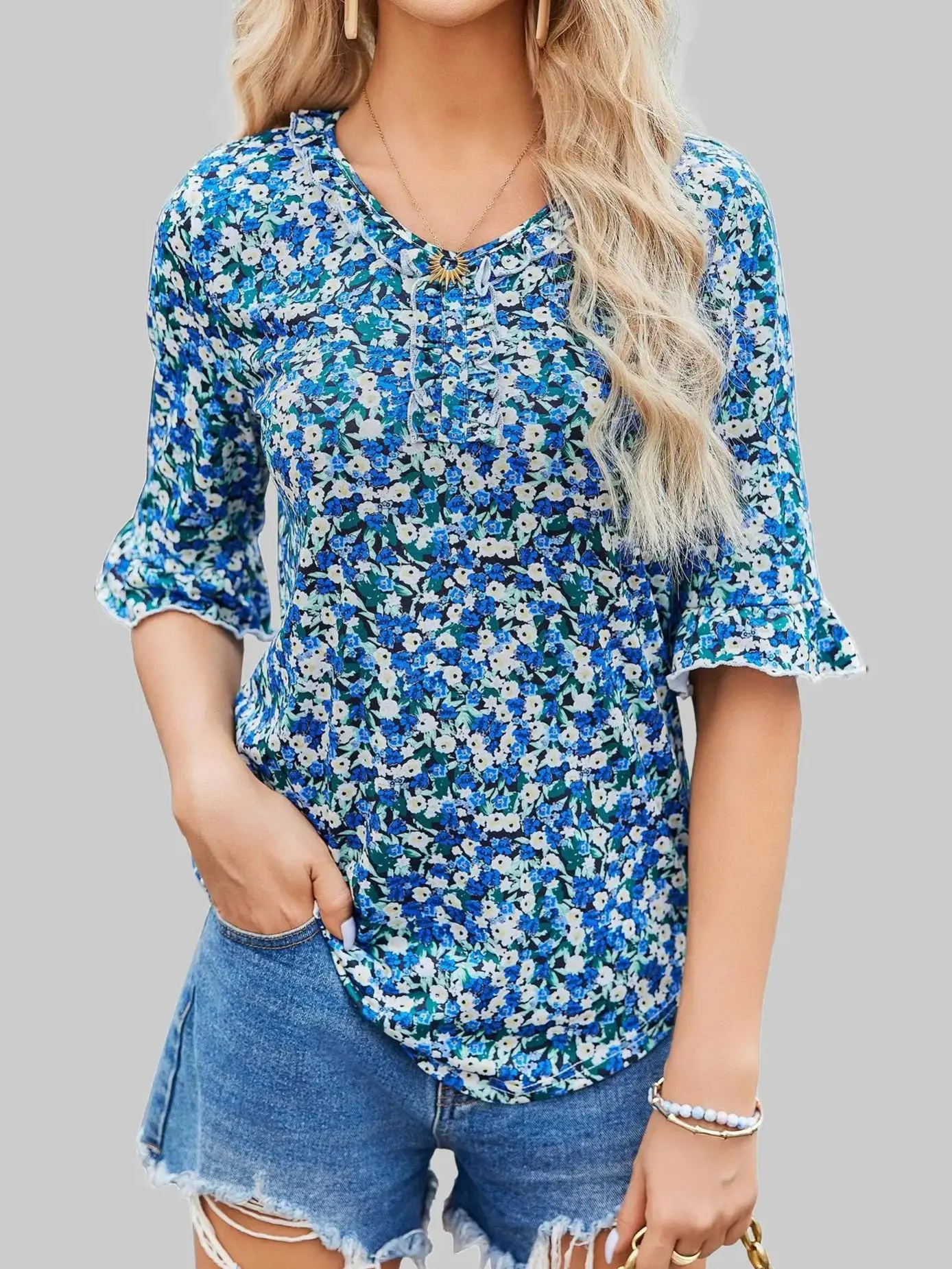 Women’s Bell Sleeve Tops for Women Casual V Neck T Shirts 3/4 Sleeve Ruffle Tunic Blouses