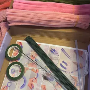 DIY Craft Kit, 400 Pieces Pipe Cleaners in 4 Colors, Chenille Stems and Floral Making Supplies, DIY Flower Decor Kit, Includes String, Tape, Buds and Ribbons
