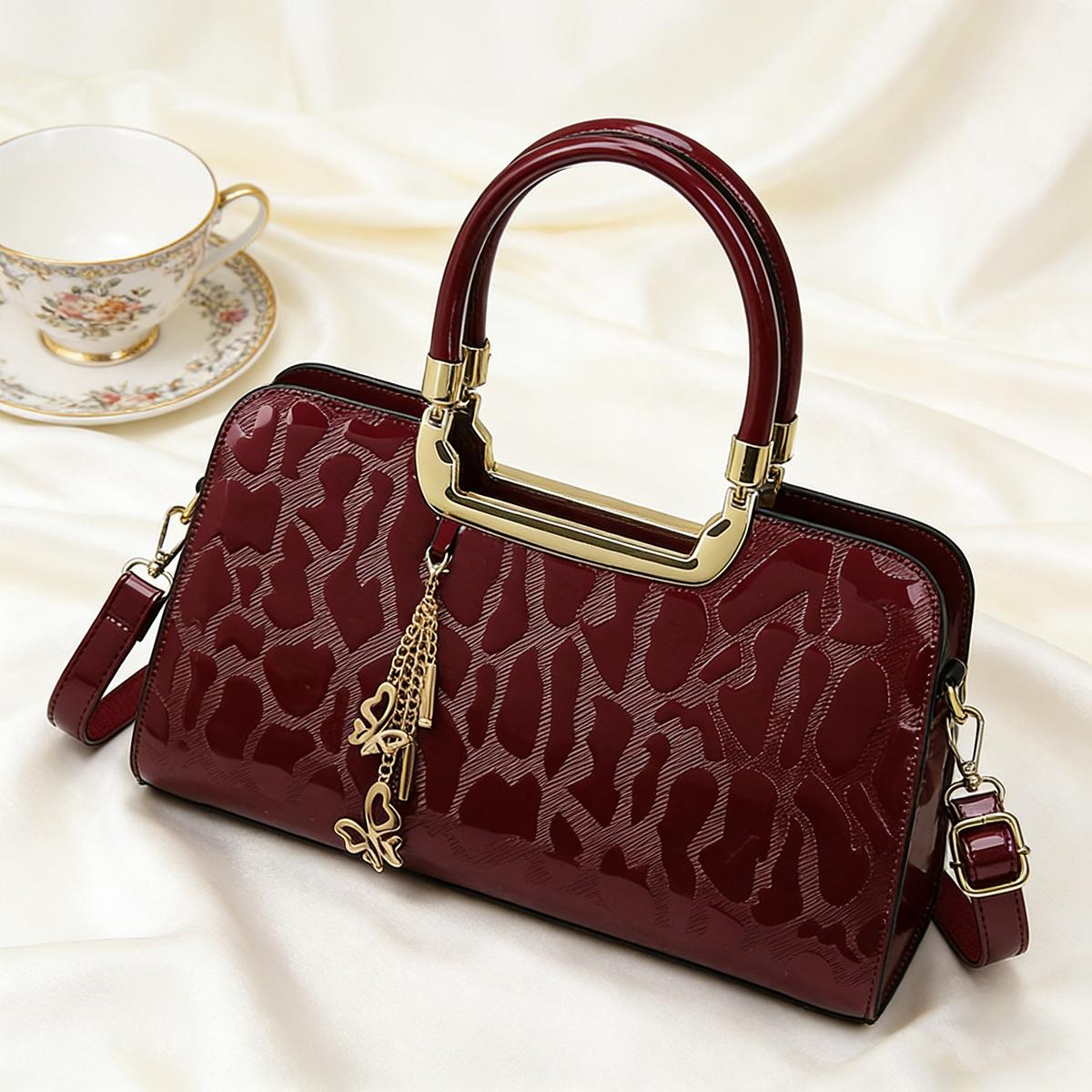 Women’s Fashion Crossbody Bag, Versatile Trendy Handbag, Large-capacity Tote Bag, Suitable for Outings, Commuting, and Weekend Dates Retro Matte Hand-woven Messenger