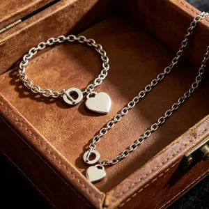 Titanium Steel 2-piece Set Bracelet Necklace Heart-shaped Pendant Valentine's Day Gift Handmade Jewelry Accessories Adjustable Length  Love Glamour Set（it  has  LOGO
