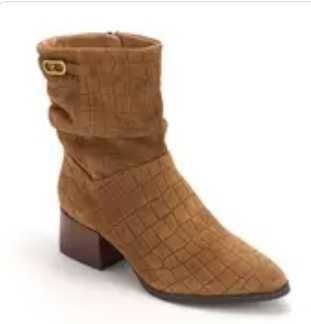 Item: Fawn Emboss Sd, 8 Medium