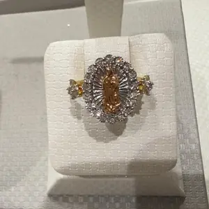14K Gold | Virgin Mary Medallion Ring