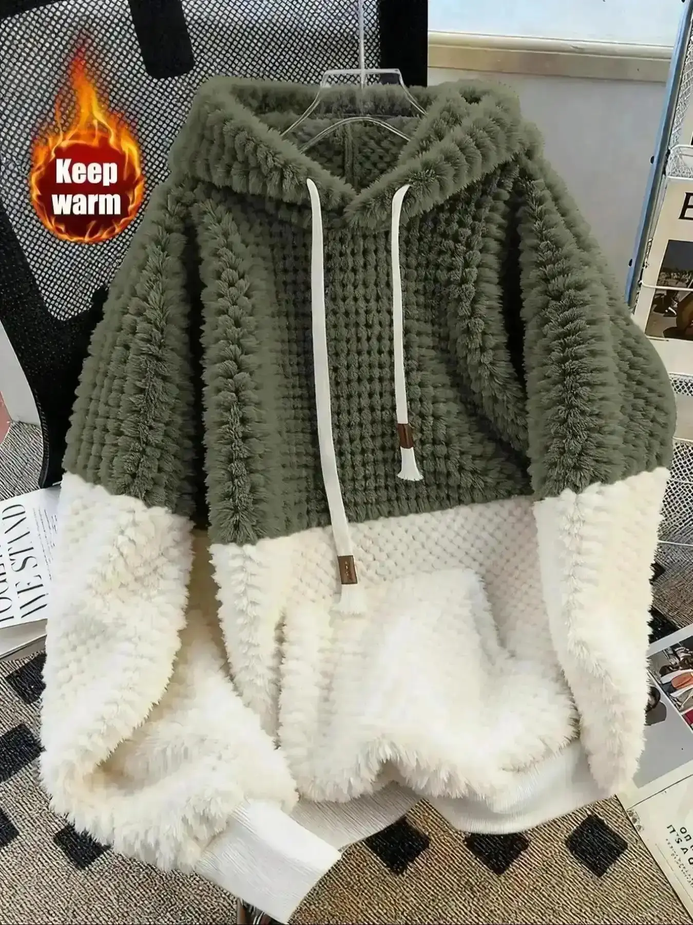 Minimalist Women's Color Blocking Hooded Hoodie Sweatshirt Plush Soft Fluffy Fall Winter Warm Casual Loose-Fitting Daily Cozy, Fabric Daily Comfort Fit Essential Wardrobe Piece Casual Everyday Street Trendy Chic Premium