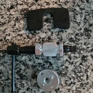 Car Brake Caliper Piston Rewind Tool - Universal Fit, Easy-Use Lever, Durable Iron Alloy, Brake Pads Change Tool, Auto Repair Essential, Vehicle Servicing, Sturdy Construction, Heavyduty Build, Longlasting Durability, Garage Tools, DIY Mechanics