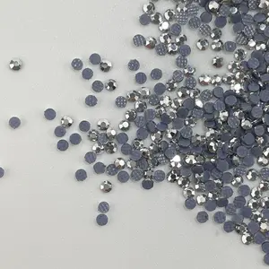 ASFA228 Artificial Crystal Glass Labrador Hot Fix Rhinestones For Sewing Crafts and Apparel Bags Decoration