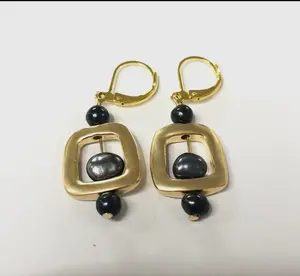 Brushed Bead Black Pearl Earrings/Gold