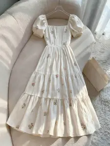 Delicate French Ditsy Floral Square Collar Petal Sleeve Single-Breasted Waist Ruffle Dress Design Milkmaid Dress Vintage White Dress French Style Dress Tea Party Dress Dress Spring Wild Flower Dress Cottagecore Dress Prairie Dress Women's Spring Dress Lat