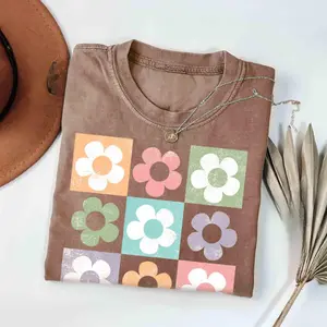 Retro Checkered Flowers Shirt, Summer Shirts for Women, Boho Floral T-Shirt, Floral Beach Tshirt, Trendy Oversized tee gift