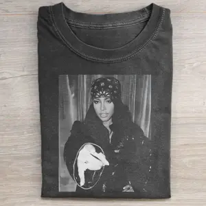 Vintage Aaliyah Tshirt, 90s Minimal Bootleg Style, Aaliyah Unisex Shirt, Aaliyah Vintage Music RnB Singer Rapper Shirt, Aaliyah Merch, Hiphop Shirt, Graphic Tee, Rap Tee, gift for fans, R.I.P Aaliyah Shirt, Rest in Peace Aaliyah