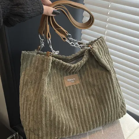 Retro casual corduroy material autumn and winter tote bag, fashionable high-end letter pattern daily commute easy to match shoulder bag, Stylish tote bag, Trendy Commuting Bag, Fashion Patterned Bag, Daily commuting bags
