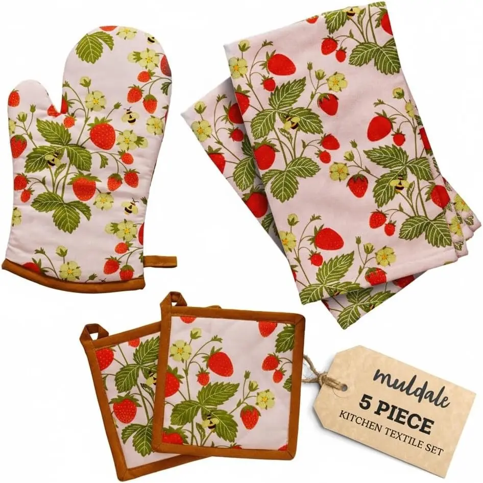 Strawberry Tea Towel and Oven Mitt Set - Dish Towels and Pot Holders | 5 Pack - Textiles Decor Accessories - Kitchen Mittens