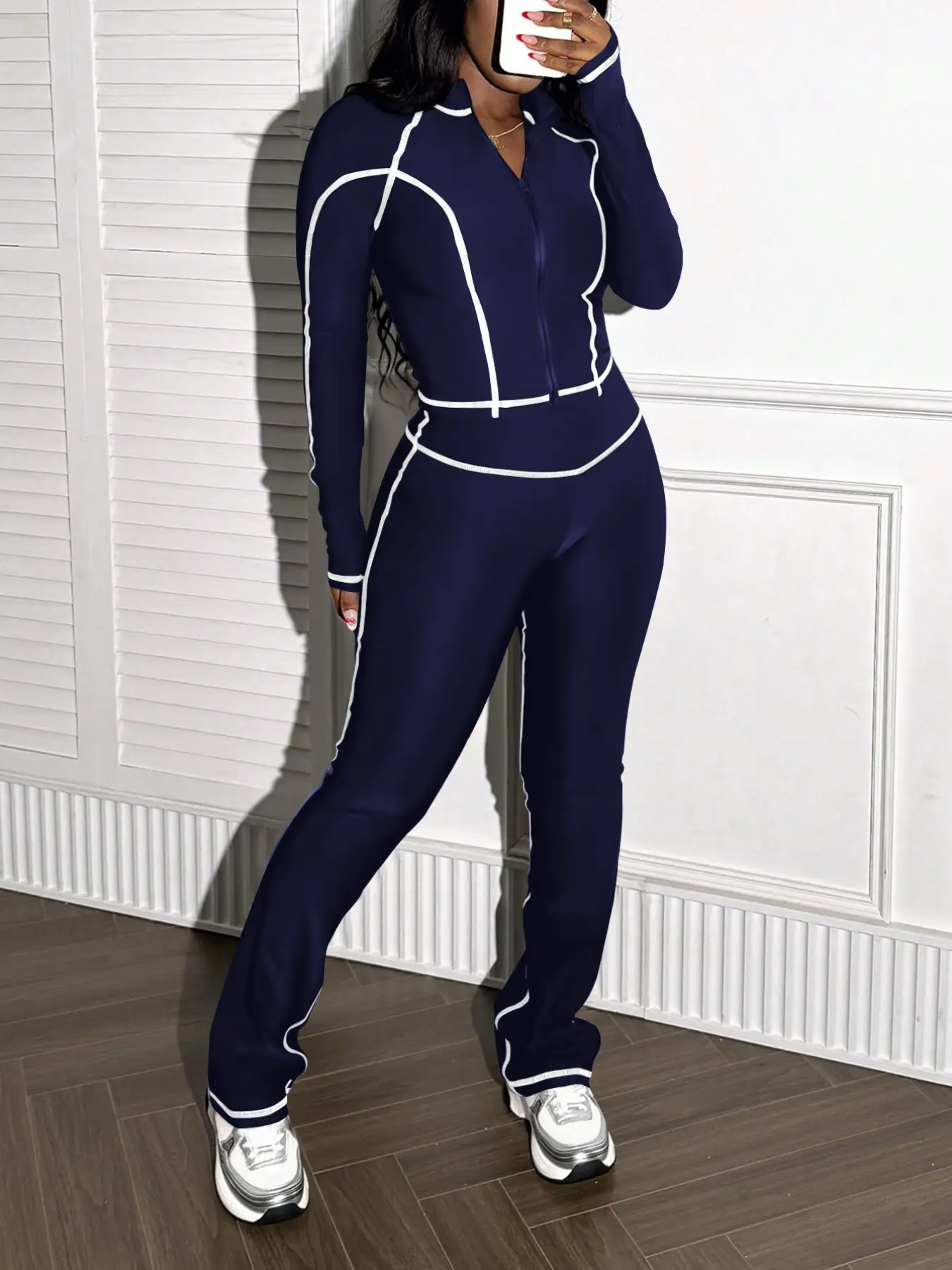 USBOUTIQUE CHIC Women's 2-Piece Activewear Set, White Piping Zip Long Sleeve Jacket + High Waist Flare Leg Pants Sports Tracksuit
