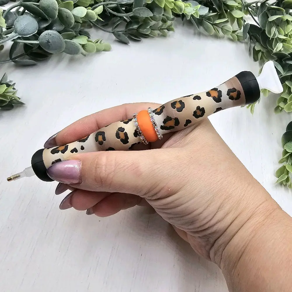 Orange leopard print