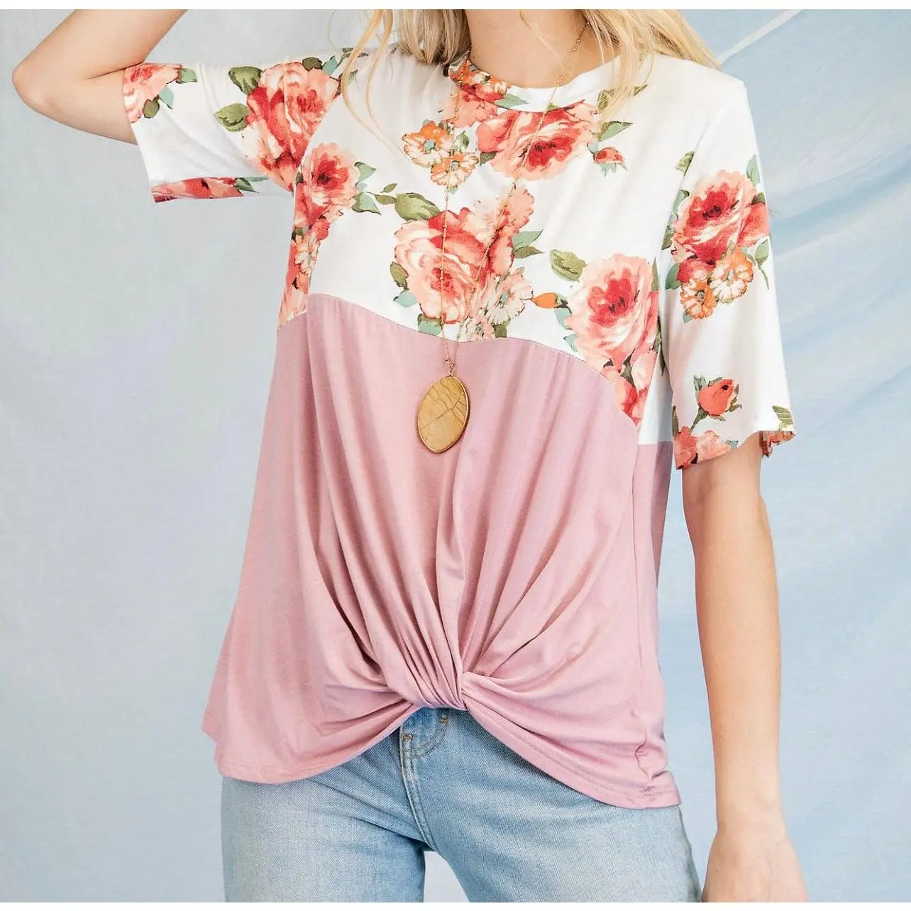 Knotted Floral Short Sleeve Top