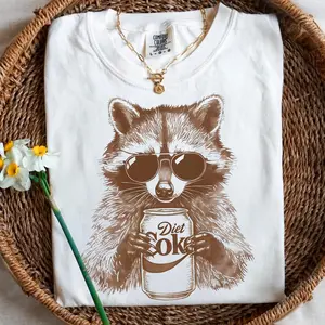 Comfort Colors Raccoon Drinking Soda Graphic Shirt Cool Sunglasses Raccoon Tee Funny Chill Vintage Animal Aesthetic Casual Summer Shirt
