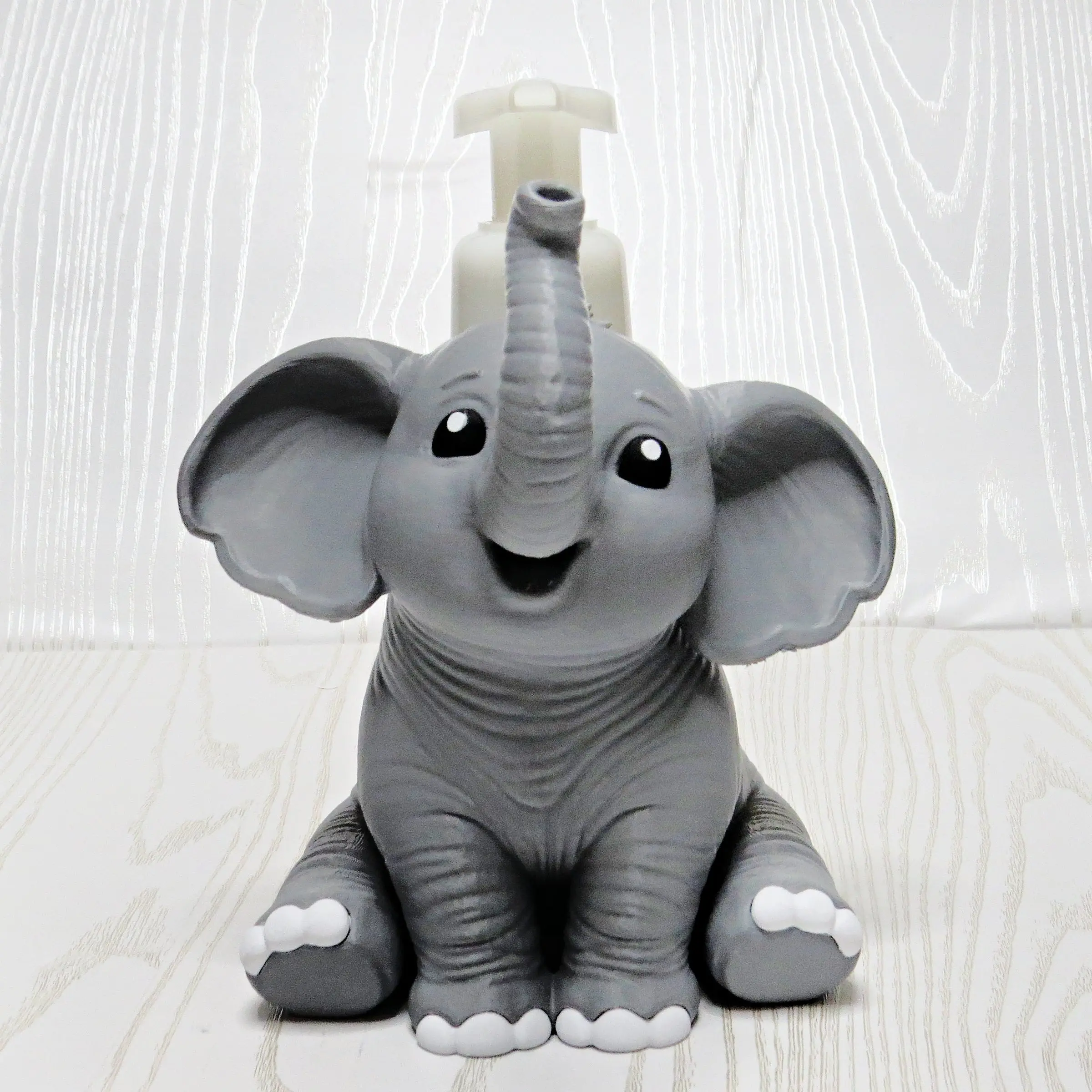 Elephant Foaming Soap Holder – Cute Bathroom Sink Decor
