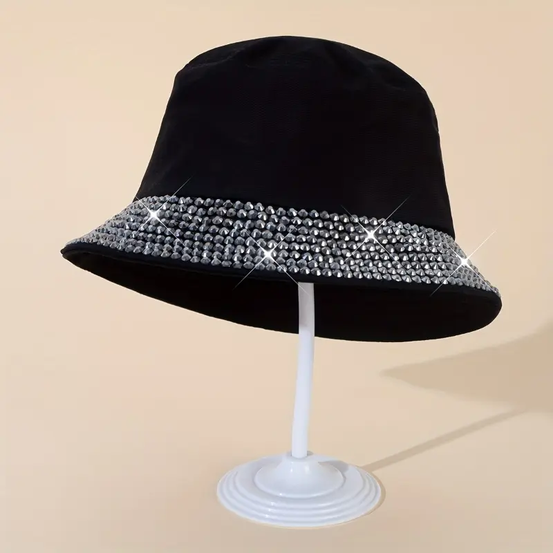 Fashionable Rhinestone Decorative Bucket Hat For Spring And Summer, Casual Sun Protection Basin Hat, Hip-hop Fisherman Hat Suitable For Both Men And Women, Black All White Rhinestone Versatile Face Enhancing Basin Hat.