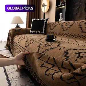 Moroccan Style Chenille Sofa Blanket, Easy to Clean, Durable Anti-Scratch, Suitable for Home & Pet Owners, All Seasons Use